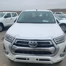 Toyota Hilux 2025