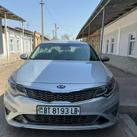 Kia Optima 2020