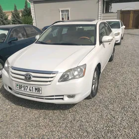 Toyota Avalon 2005