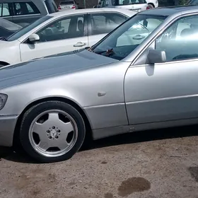 Mercedes-Benz S-Class 1994