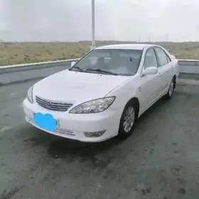 Toyota Camry 2005