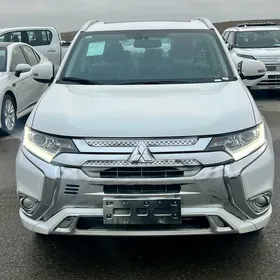 Mitsubishi Outlander 2022