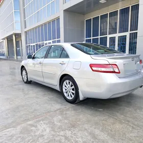 Toyota Camry 2010