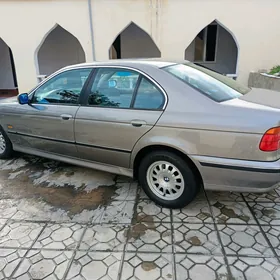 BMW E39 1997