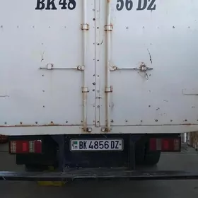 Mitsubishi Canter 1999