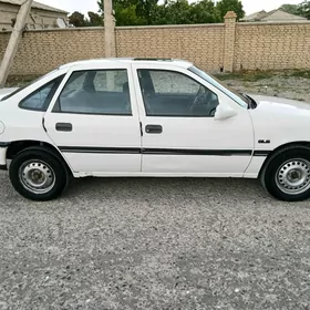 Opel Vectra 1990
