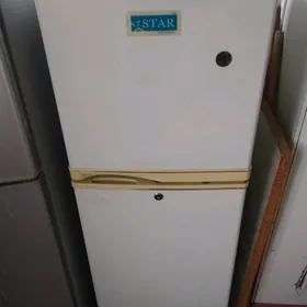 стар