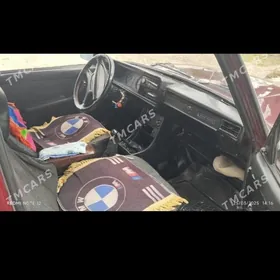Lada 2107 2001