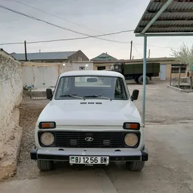 Lada Niva 1983