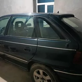 Opel Astra 1995
