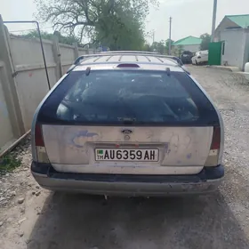 Ford Taurus 1993