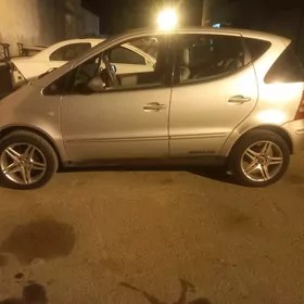 Mercedes-Benz A150 2001