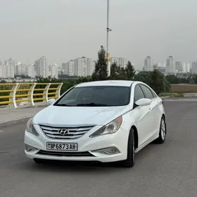 Hyundai Sonata 2011