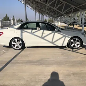 Mercedes-Benz E350 2011