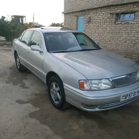 Toyota Avalon 1999