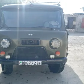 UAZ 2206 1982