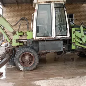 JCB 4CX ECO 2014