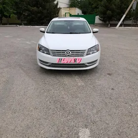 Volkswagen Passat 2012