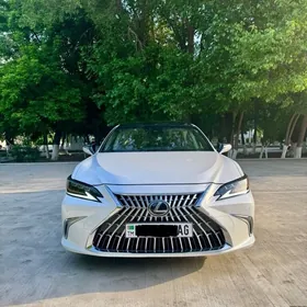 Lexus ES 350 2019