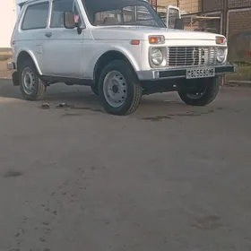 Lada Niva 1986
