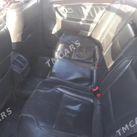 Ford Taurus 2010