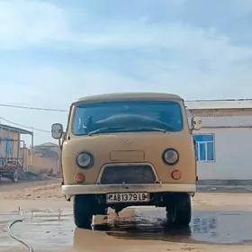 UAZ Profi 1999