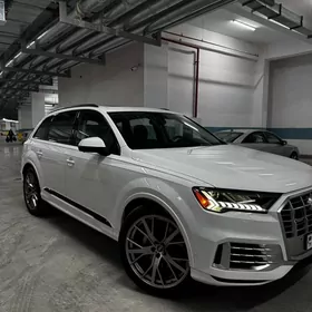 Audi Q7 2020