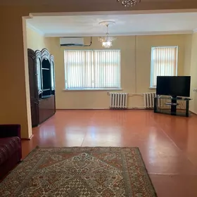 Ленина Шайолы 3 ком 120 кв м