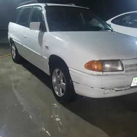 Opel Astra 1996