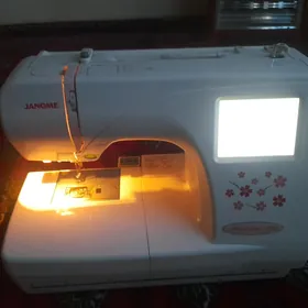janome E 370