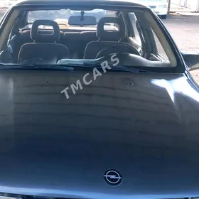 Opel Vectra 1992