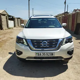 Nissan Pathfinder 2020
