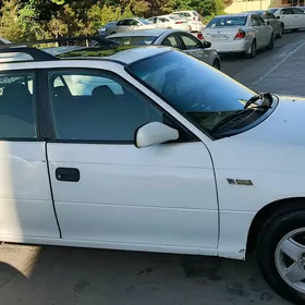 Opel Astra 1995