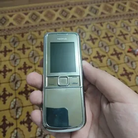 Satlyk Nokia 8800
