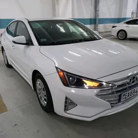 Hyundai Elantra 2018