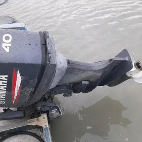 YAMAHA 40