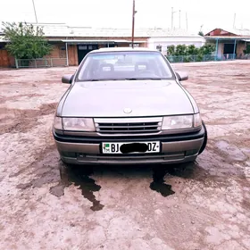 Opel Vectra 1992