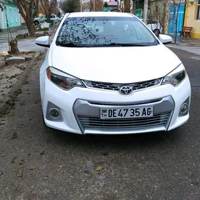 Toyota Corolla 2015