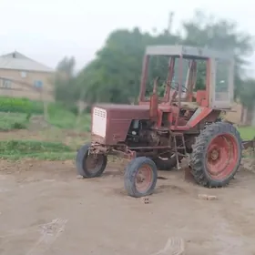 MTZ 80 2002