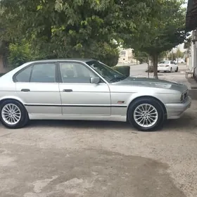BMW 525 1993