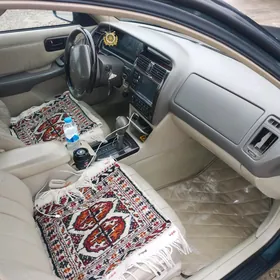 Toyota Avalon 1999