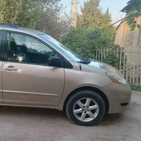 Toyota Sienna 2006