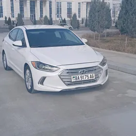 Hyundai Elantra 2018
