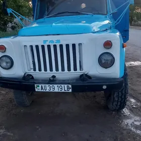 Gaz 52 1981