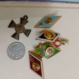 монет значок  monet medal