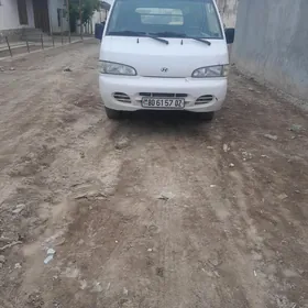 Hyundai H100 2003