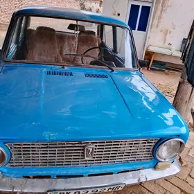 Lada 2104 1980