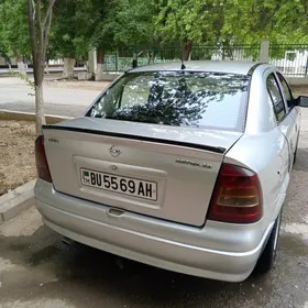 Opel Astra 2002