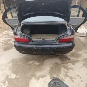 Kia Amanti 1996