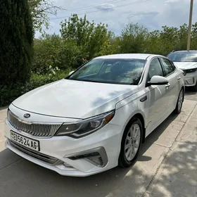 Kia Optima 2019